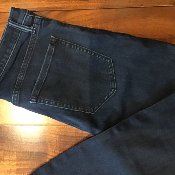 Banana Republic High-Rise Legging Jeans - Picture 3 of 4